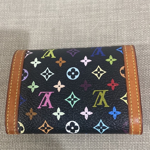- Louis Vuitton Murakami case - Picture 3 of 14